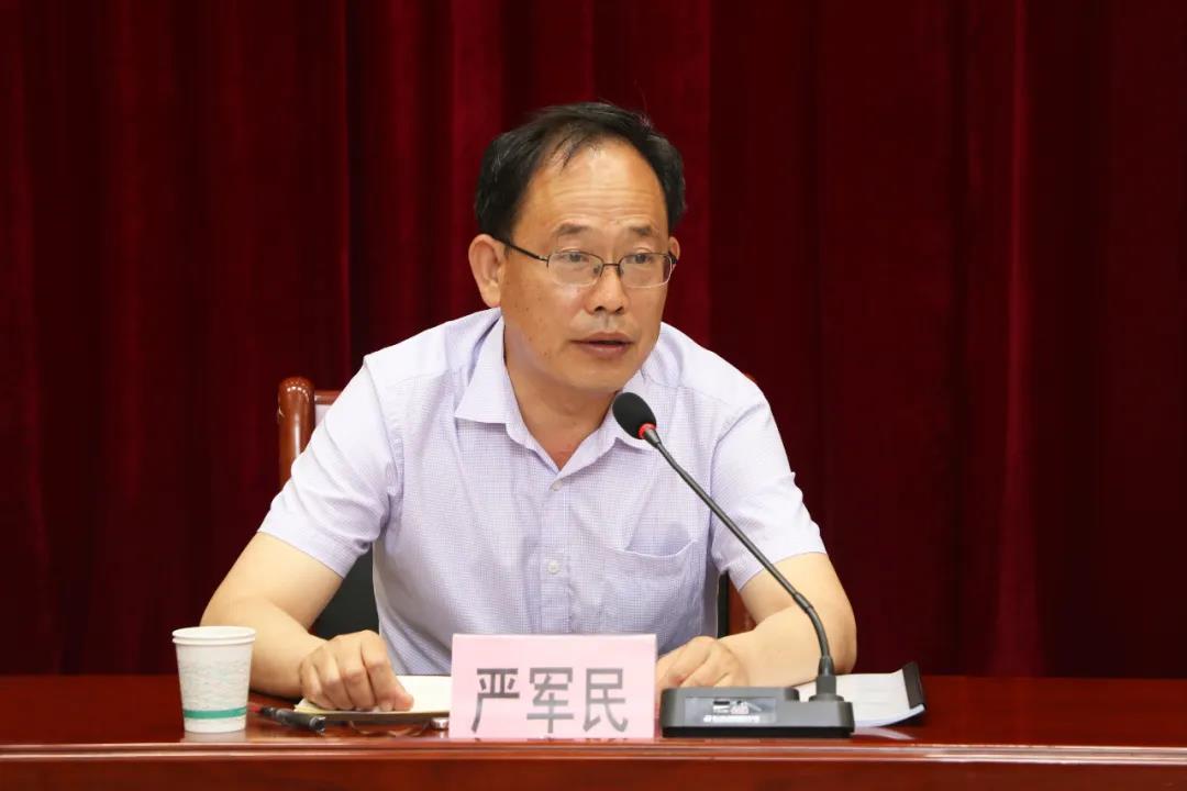 民主生活会3.jpg 民主生活会3.jpg