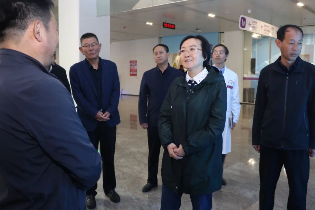 李亚莉调研检查“五一”期间安全工作